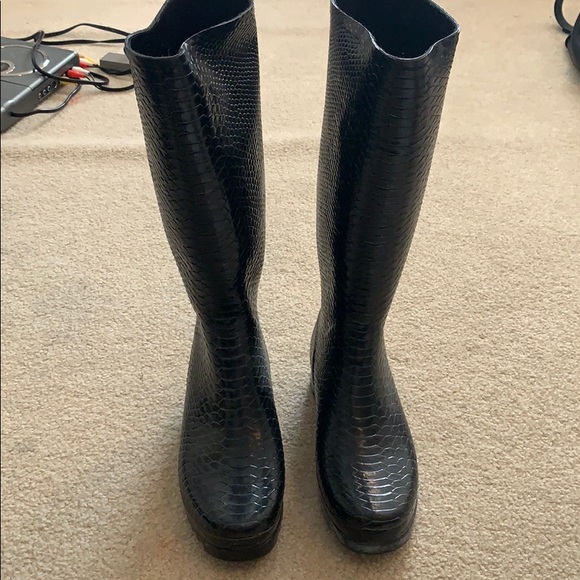Stuart Weitzman Rain Boots - Picture 2 of 5